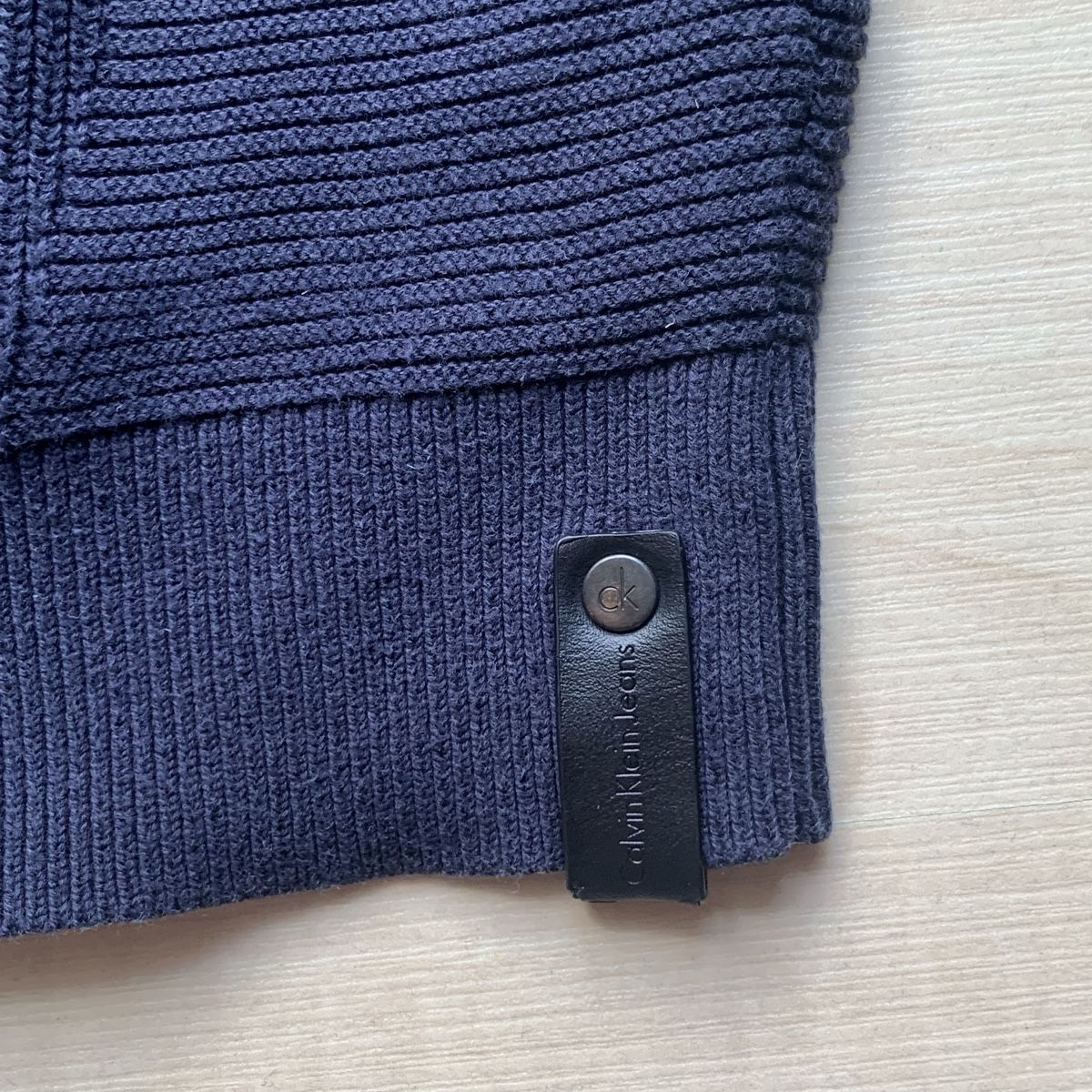 Calvin Klein Maglioni & Felpe: Calvin Klein Cotton Navy Pullover Crew Neck Jumper Medium – Usato da Kriens venduto da mat_9gtt 4