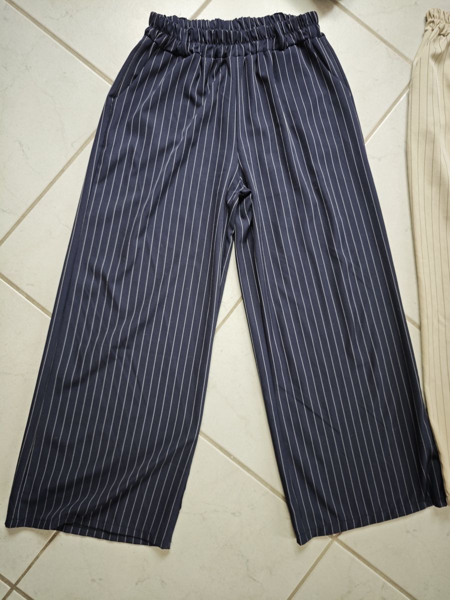 Lotti di vestiti: Kleiderpaket S: 2 elegante Hosen, Bluse, Jäckli – Usato da Nuglar venduto da nao_fr9z 1