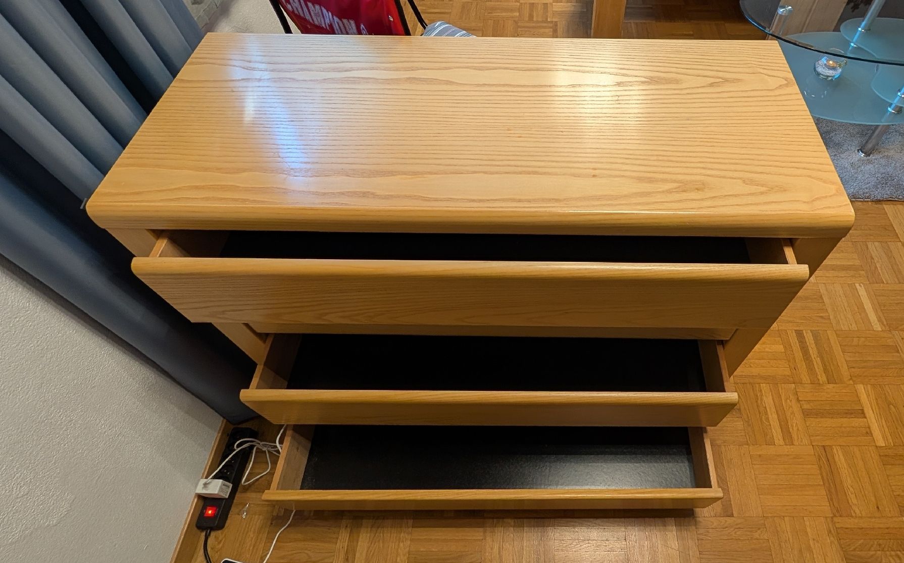 Cassettiere: Kommode Buche 3 Schubladen gut erhalten – Usato da Fideris venduto da Doubleclick 2