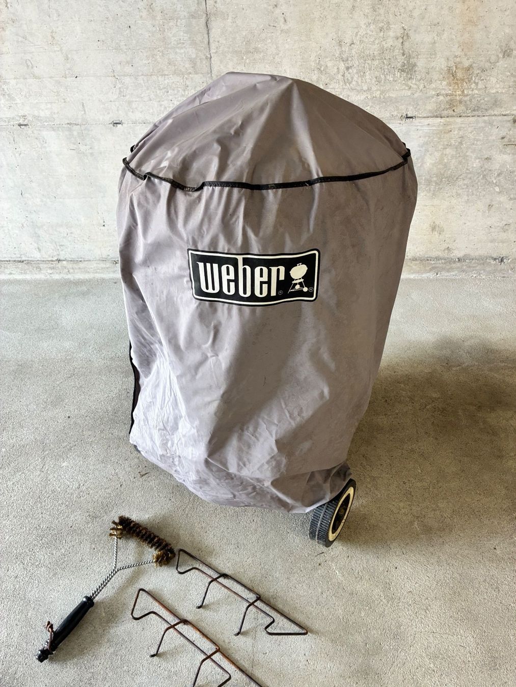 Weber Griglie: Weber Holzkohle Kugelgrill 47 cm – Usato da Wohlen AG venduto da Robballantine 6