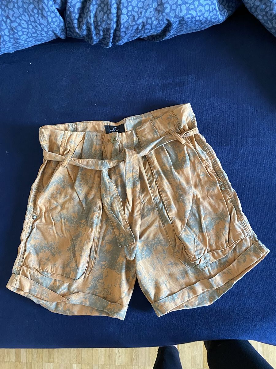 Pantaloni: Shorts Masons – Nuovo (secondo la descrizione) da Zürich venduto da sar_7s87
