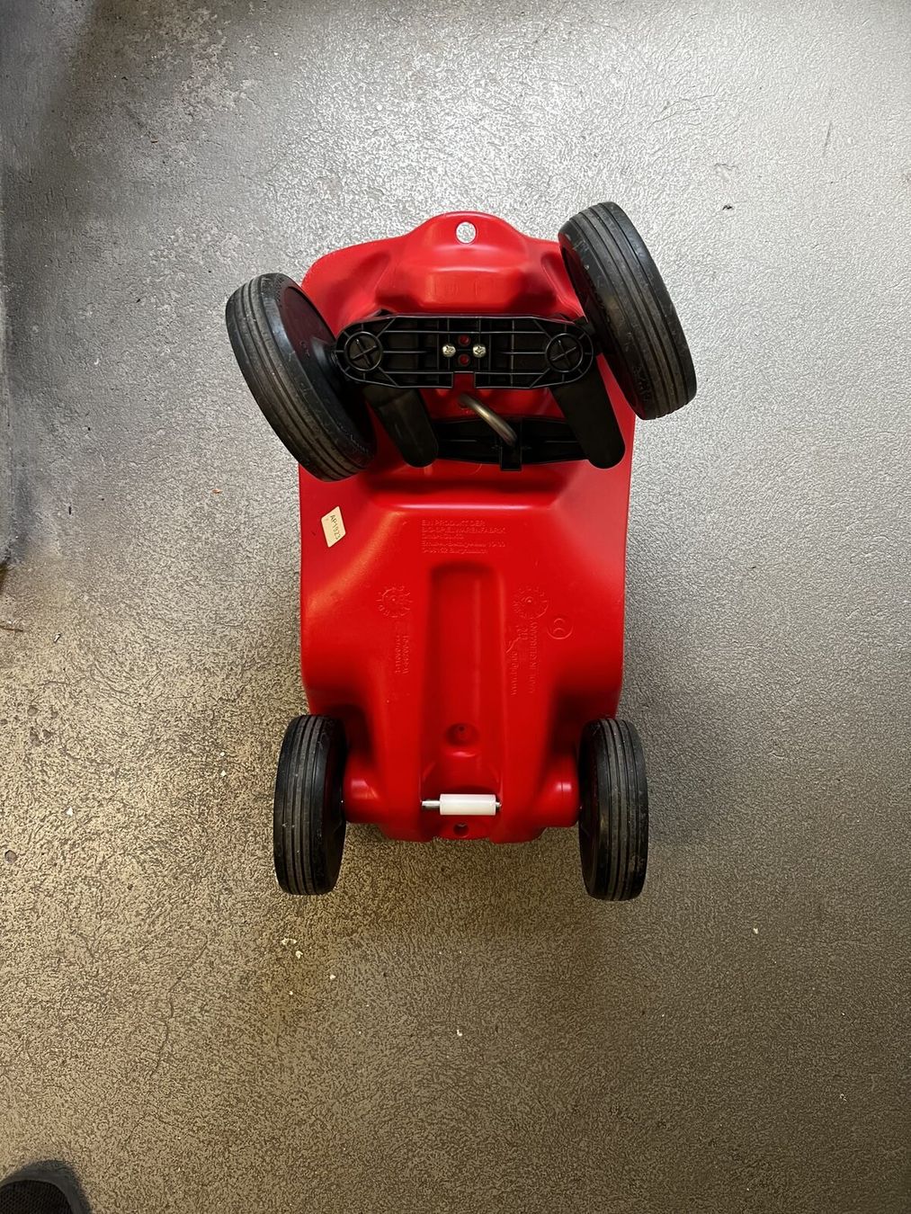 Big Fahrzeuge für Kinder: BIG Bobby-Car rot – Gebraucht aus Zürich von alx_j2r6 3