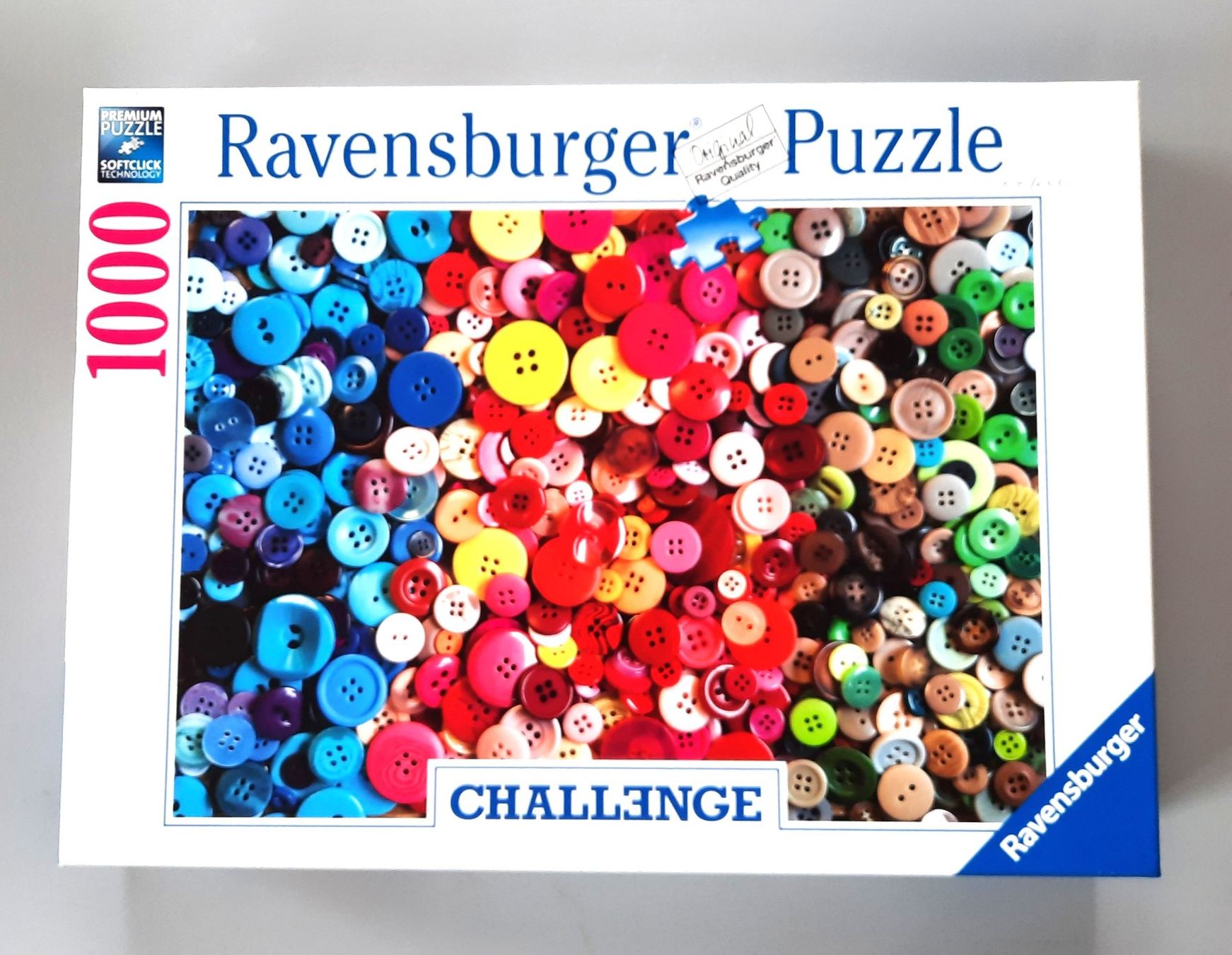 Ravensburger Puzzle: 1000er Puzzle Ravensburger Knöpfe – Usato da Stettlen venduto da wewe54