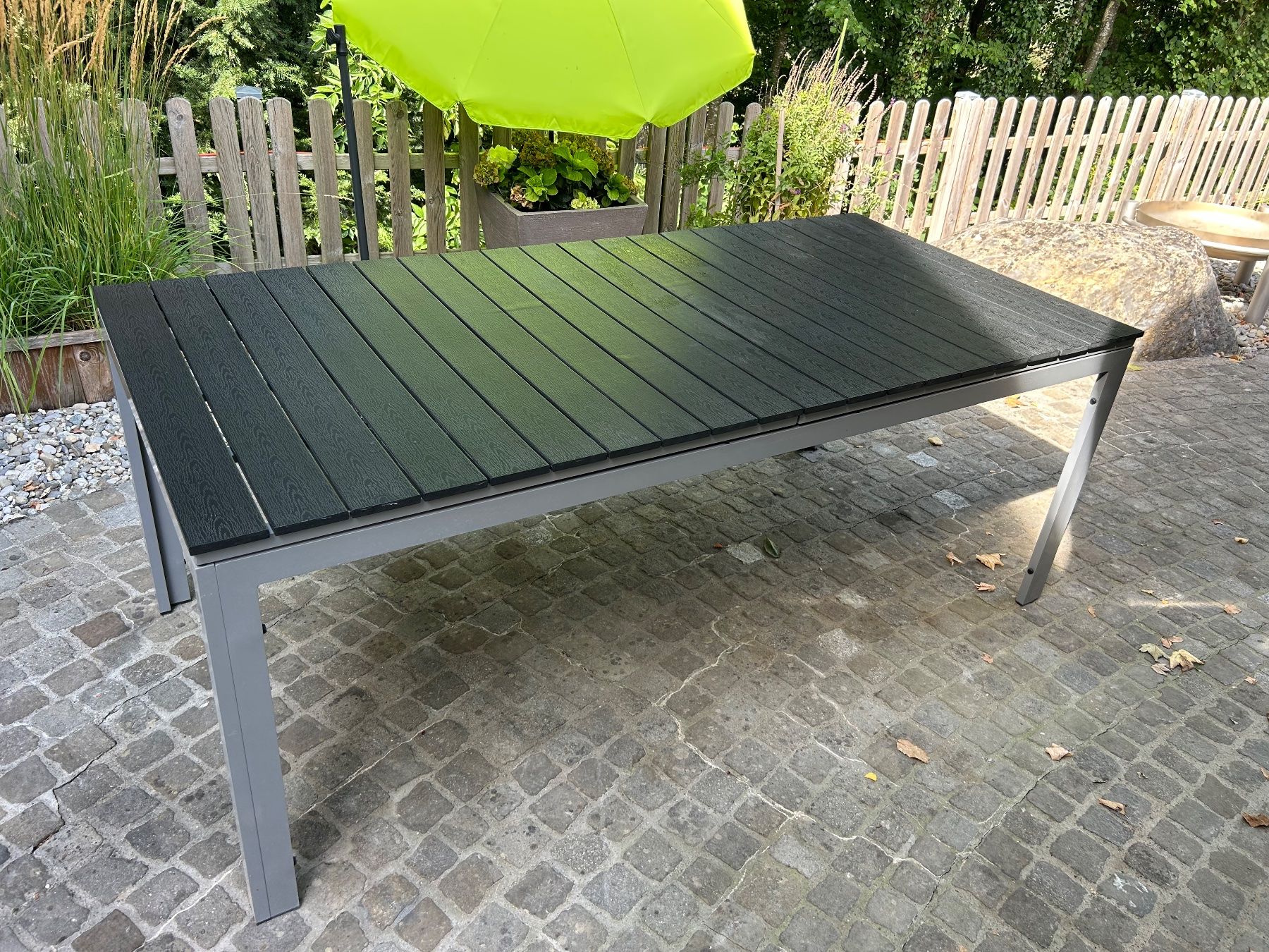 Tische: Ausziehbarer Gartentisch – Gebraucht aus Schocherswil von bor_856s 1