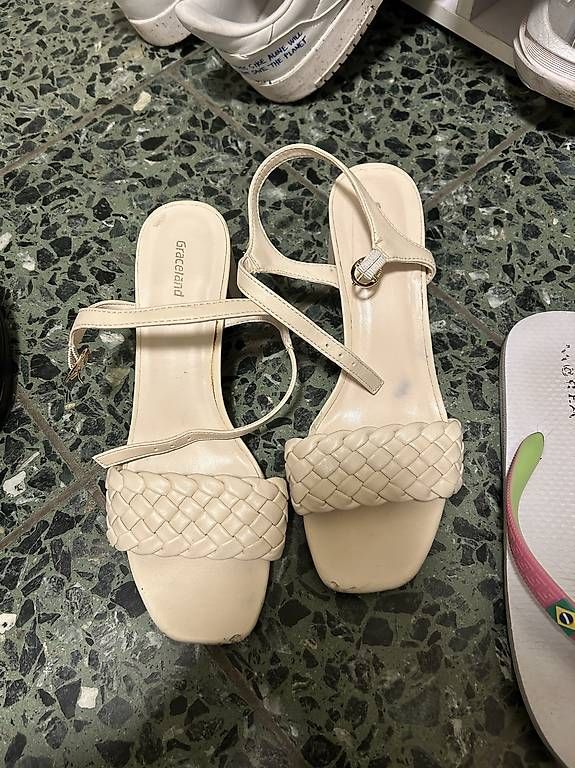 Scarpe da donna: diverse Schuhe – Usato da Vaduz venduto da hasi_75 1