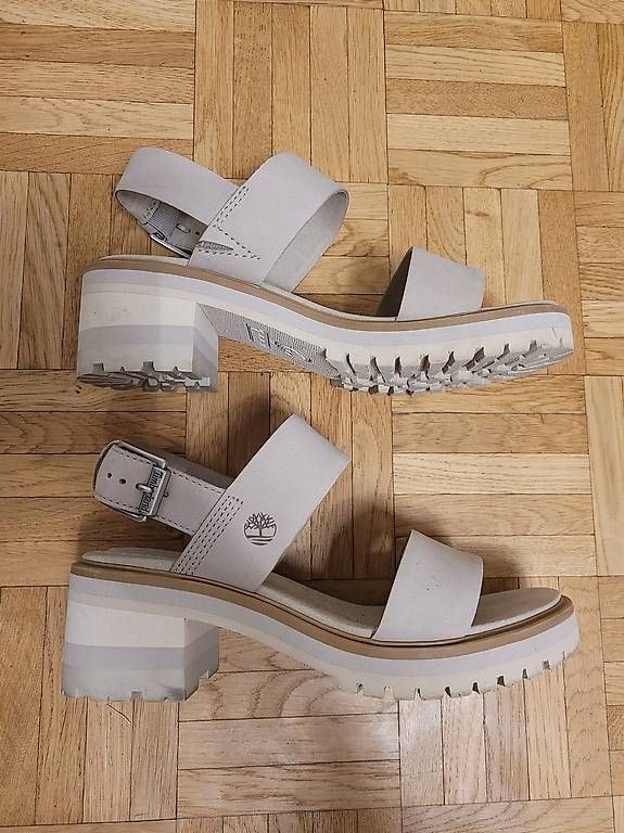 Timberland Scarpe da donna: Sandales beige Timberland t.38.5 – Nuovo (secondo la descrizione) da Monthey venduto da Bubuline 1