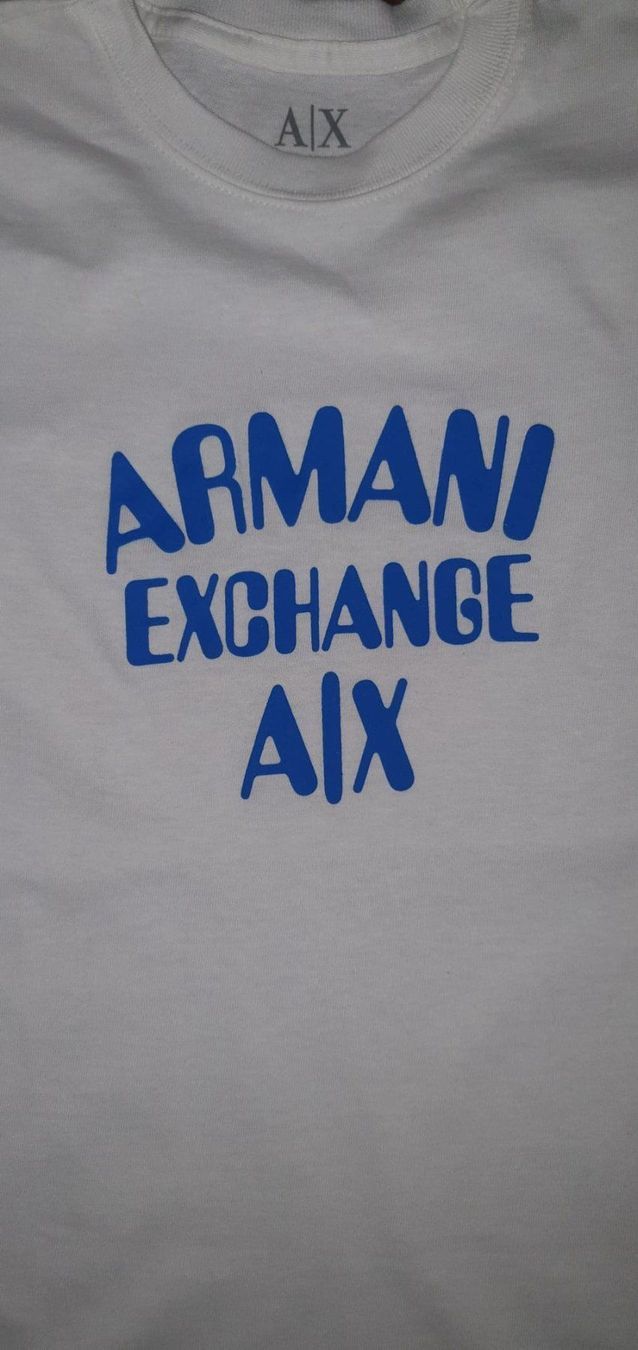 Armani T-shirt: T-shirt Armani Exchange neuf – Nuovo e nell'imballaggio originale da St-Sulpice VD venduto da juhdu 1