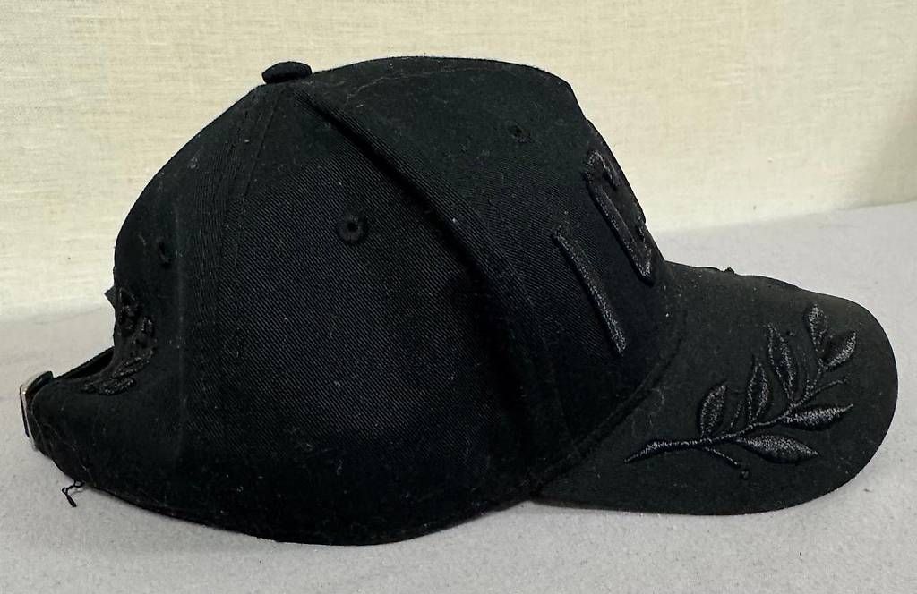 Copricapi, berretti & cappellini: Cappellino Dsquared2 ottimo stato – Usato da Contra venduto da iva_rn2h 2