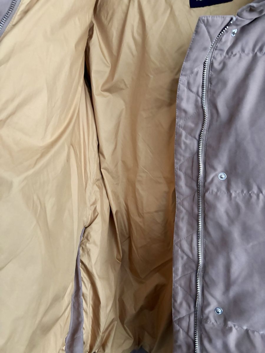 Giacche: Cozy Beige Puffer Jacket - perfect for winter Days! – Usato da Zürich venduto da ron_t88f 6