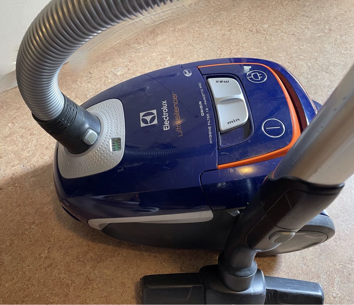 Electrolux Aspirapolveri & Accessori: Electrolux Ultrasilencer Staubsauger – Difettoso da Winterthur venduto da u22