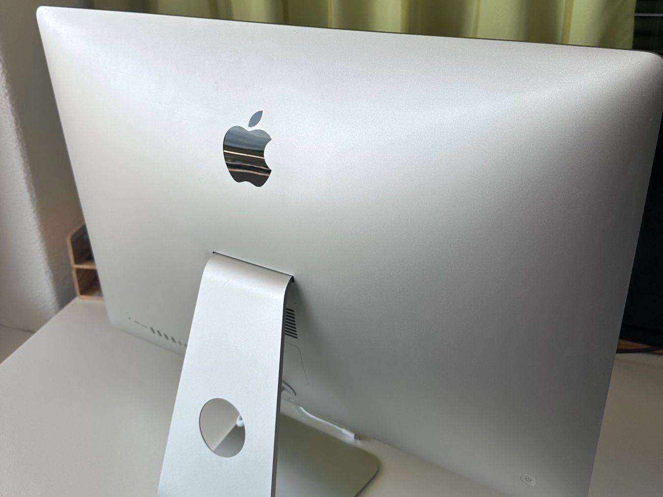 Apple PC: Apple iMac 27" Retina 5K (2017) – Usato da Immensee venduto da omader 1