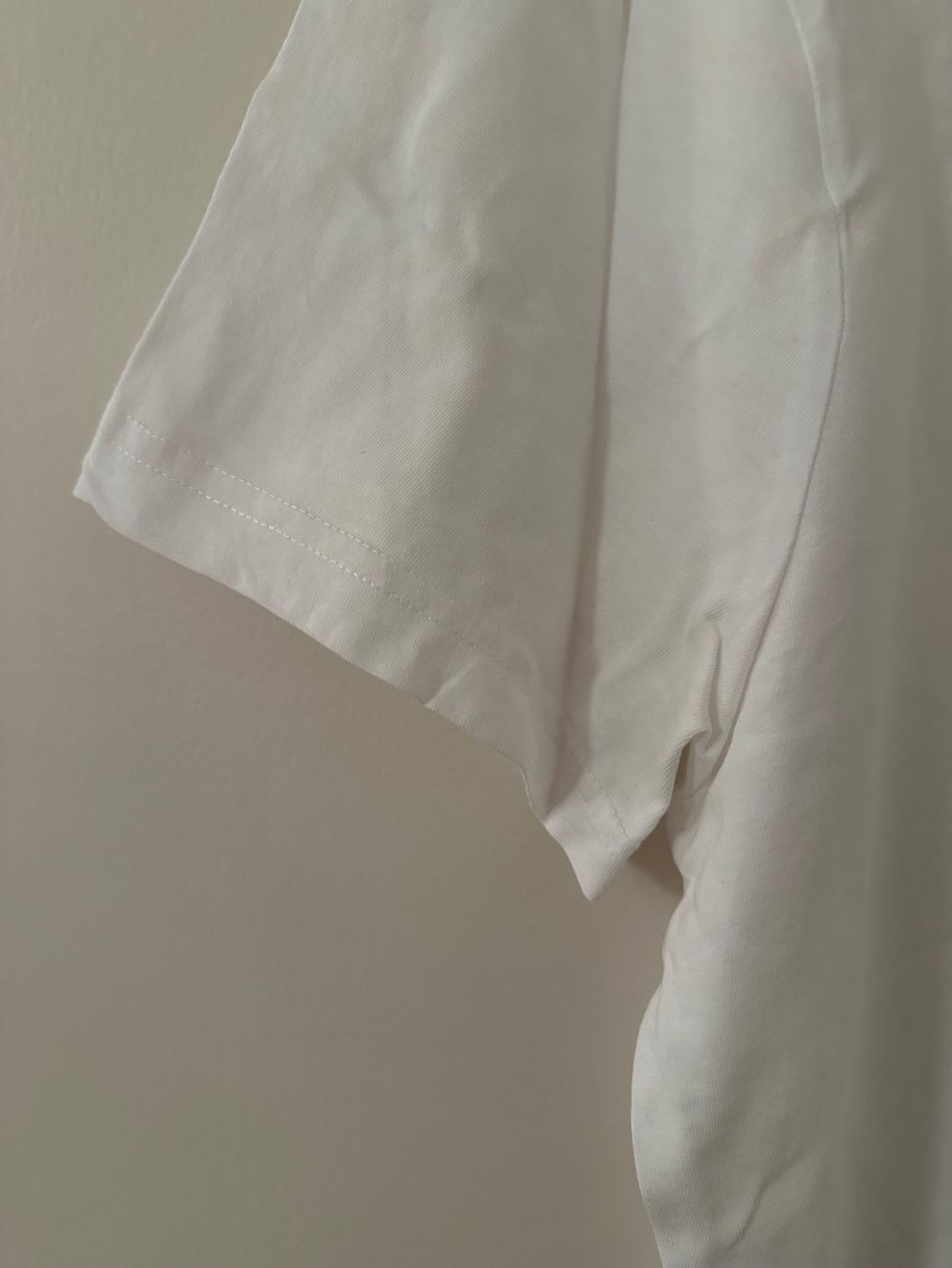 H&M T-Shirts: H&M T-Shirt weiss – Gebraucht aus Trimbach von Goldchild_8 1