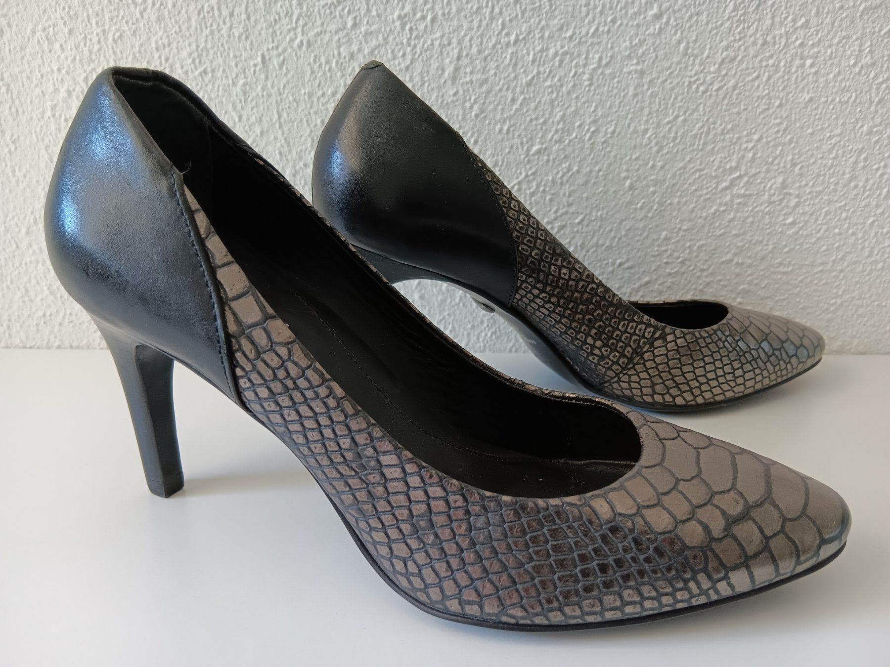 Damenschuhe: MINELLI Chaussures / Schuhe pointure / Nummer 37 – Gebraucht aus Cossonay-ville von Super-Price-Quality 1