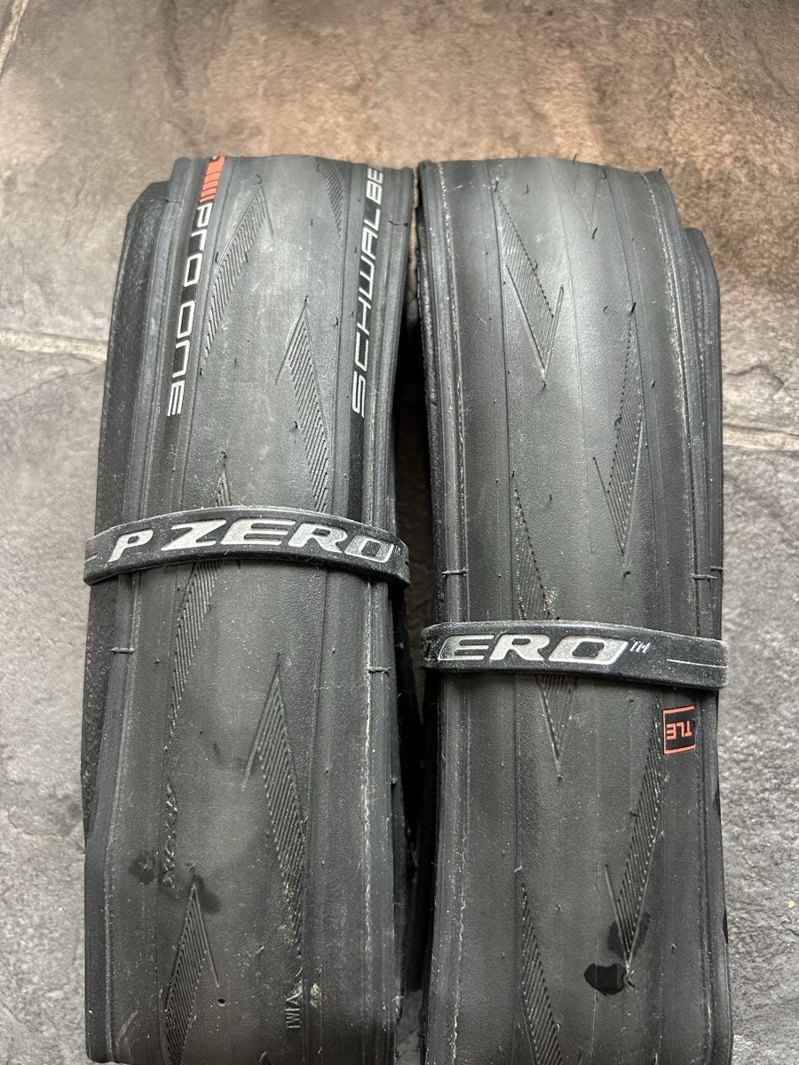 Pezzi di ricambio: Schwalbe Pro One TLR tyres 28-622 – Nuovo (secondo la descrizione) da Genève venduto da PSG-CC