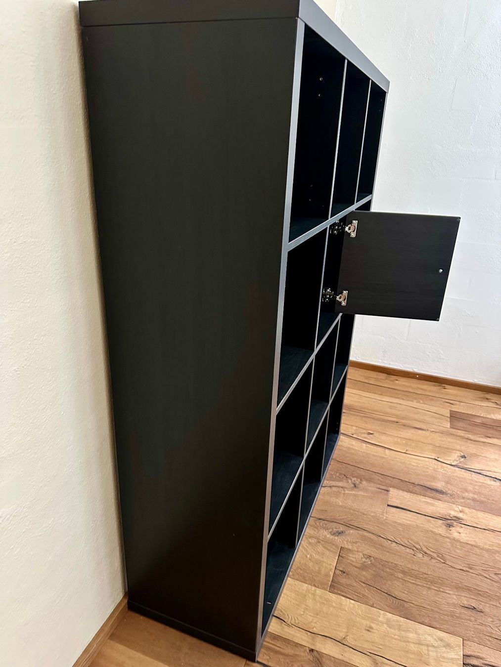 Ikea Scaffali: Kallax Regal schwarz – Usato da Eschenbach LU venduto da cherryplum 5