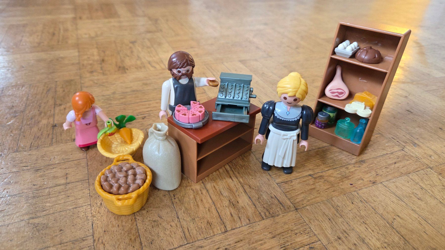 Playmobil Giocattoli: Playmobil 70257 Heidi Dorfladen – Usato da Pontresina venduto da Daniel1984 2