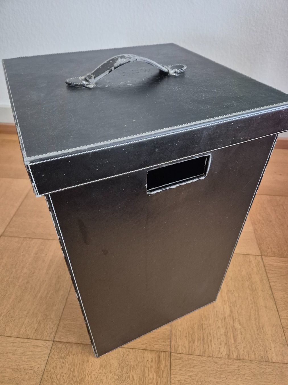 Pfister Autres articles pour la maison: Waschkorb oder Kissenbox – D'occasion à Muri b. Bern par muribern 1