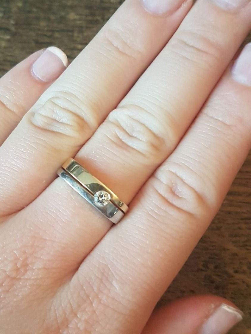 Anelli: Edler Brillantring aus 18 Karat Gold – Nuovo (secondo la descrizione) da Unterägeri venduto da Altgoldschmuck 2