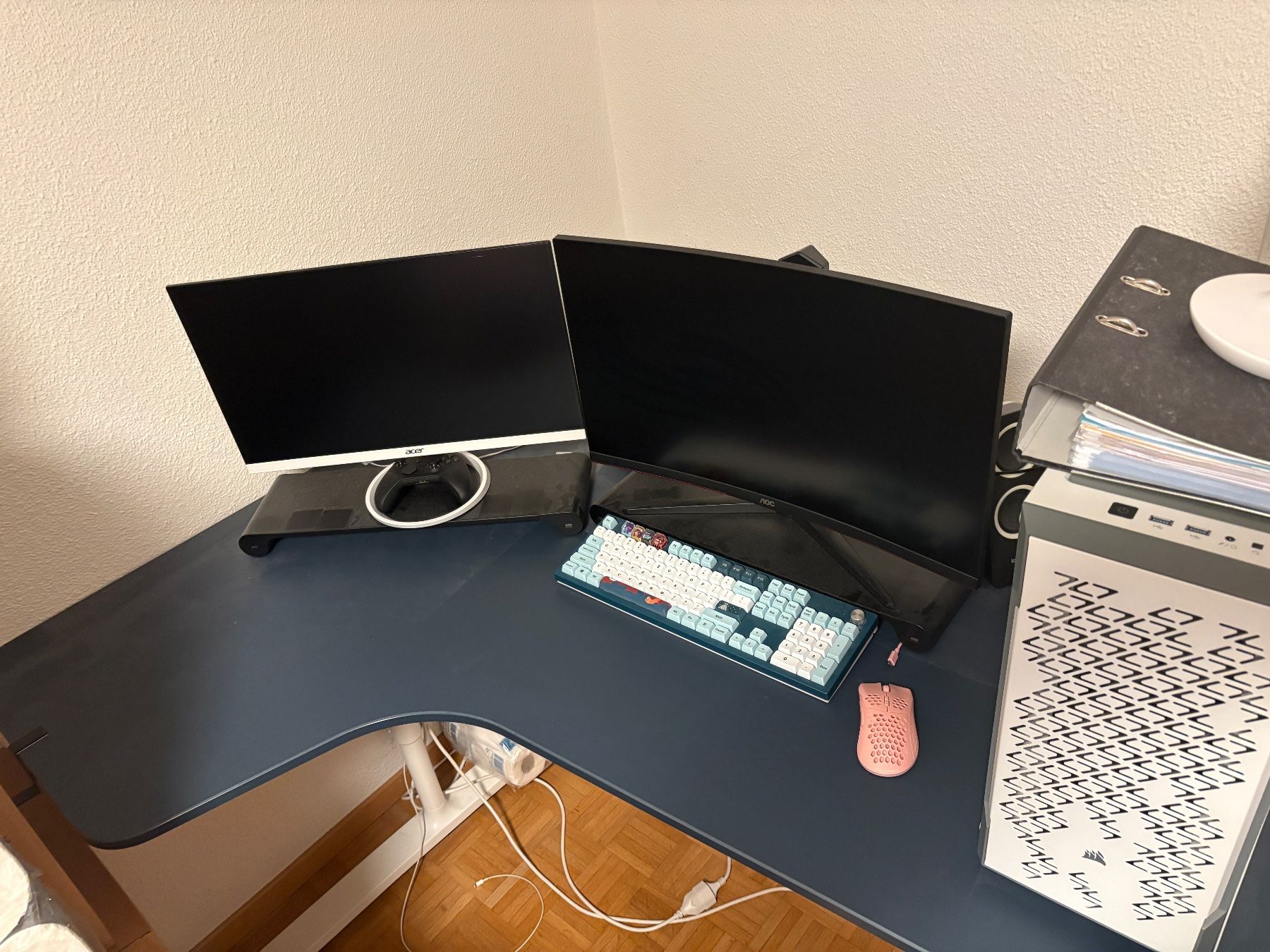 Ikea Schreibtische: Ikea Schreibtisch BEKANT – Gebraucht aus Zürich von jj9_j5tn 1
