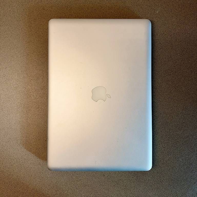 Portables: Apple MacBook Pro 15  Bastler  – Défectueux à Steinach par duju2018 1