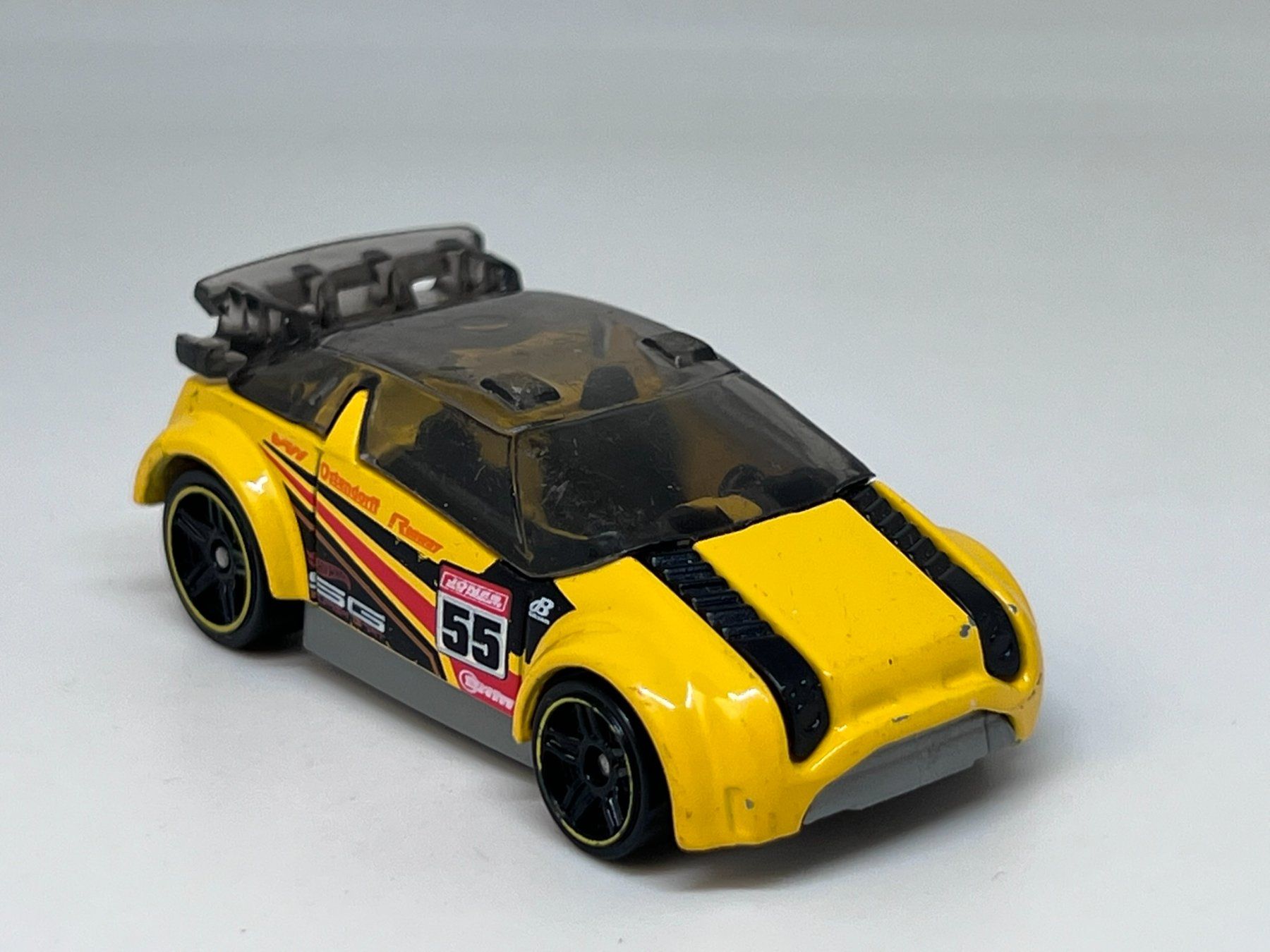 Hot Wheels Modellautos: Hot Wheels Super Gnat #269 – Gebraucht aus Wildegg von LaaBoutique