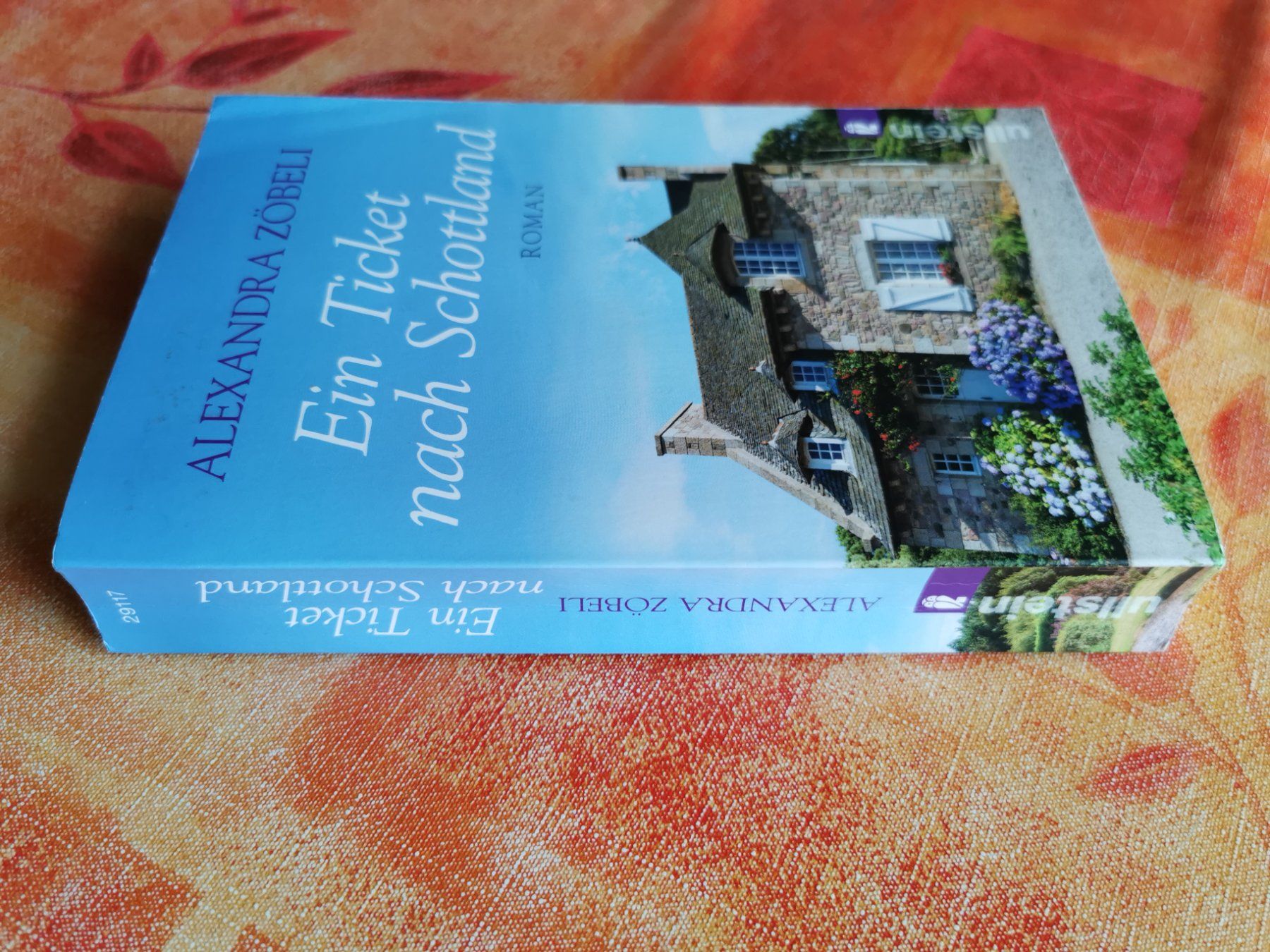 Bücher: Alexandra Zöbeli, Ein Ticket nach Schottland – Gebraucht aus Kölliken von mar5742 2