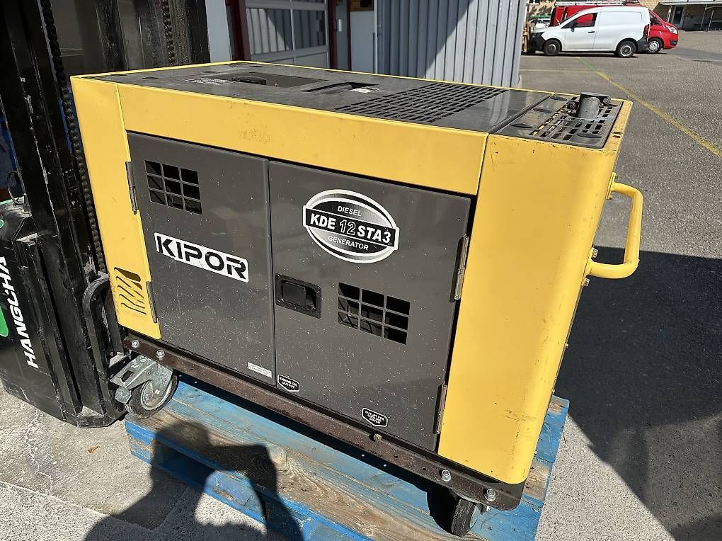Generatori di corrente: Diesel Generator Stromerzeuger KIPOR KDE12STA3 10.5kVA – Usato da Gebenstorf venduto da Suisse1956 2