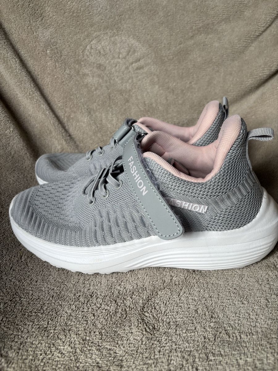 Scarpe per ragazze: Sportschuh – Usato da Diemtigen venduto da Rauhfusskauz