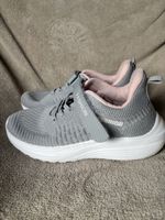 Sportschuh