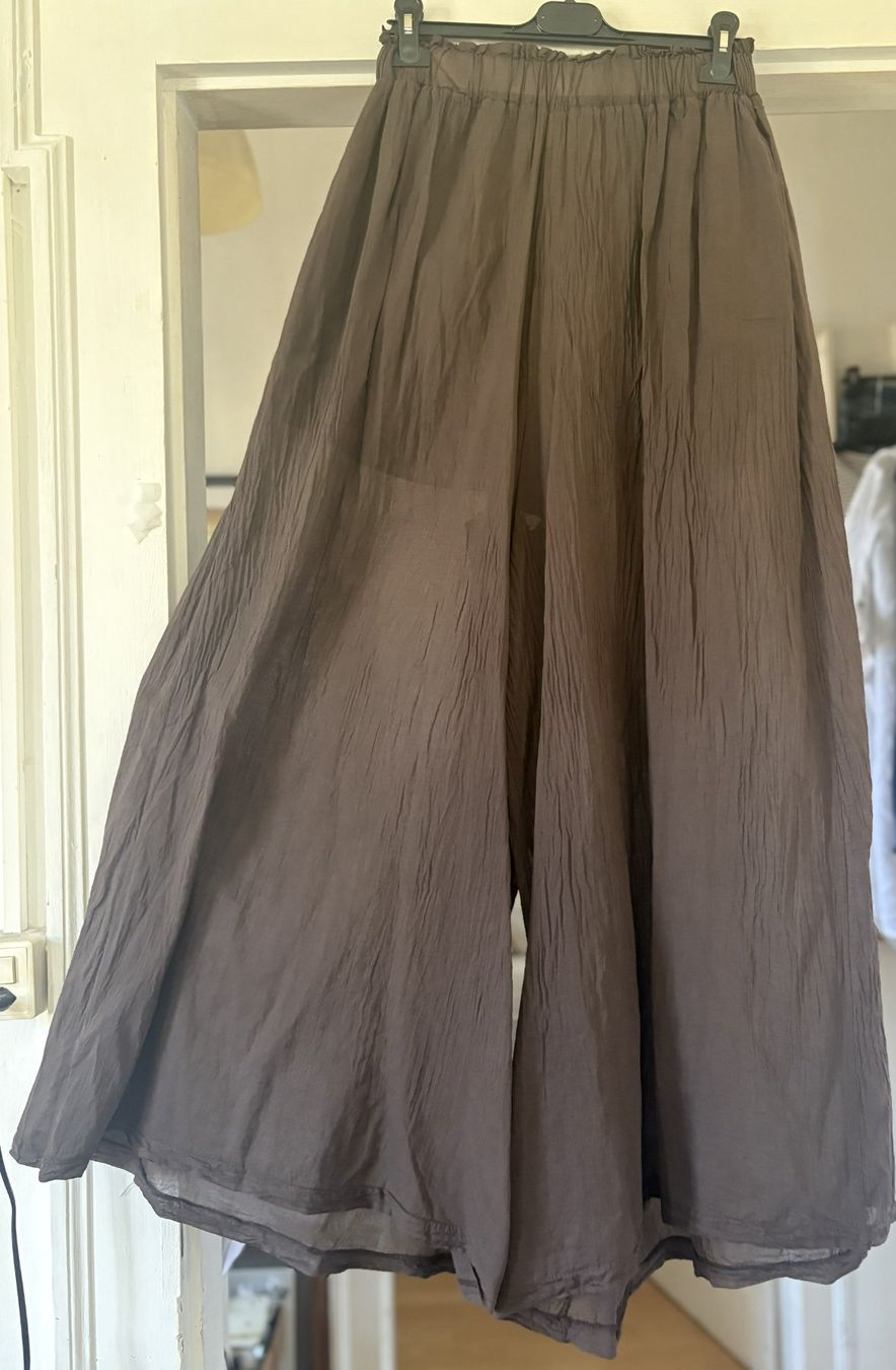 Pantaloni: PANTALONS SUPER LEGÈR EN COTON! M – Nuovo e nell'imballaggio originale da Locarno venduto da NicoNion 1