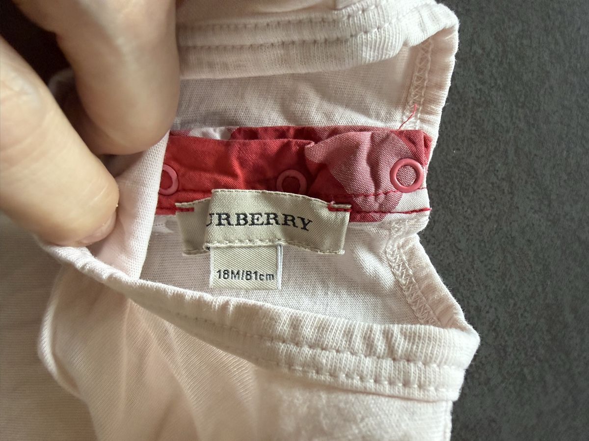 Burberry Lotti & Set di vestiti: Burberry Kids vêtements  – Usato da Bremgarten b. Bern venduto da nathalie83 8