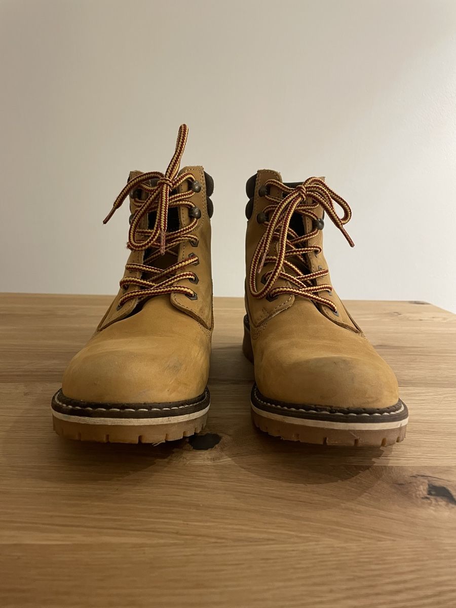 Tamaris Damenschuhe: Winterschuhe – Gebraucht aus Chur von buc_6tcp 1