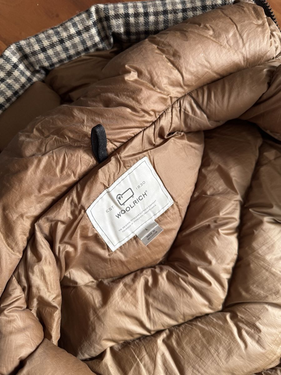 Mäntel: Woolrich Daunenjacke Parka Gr.L - Kariert – Gebraucht aus Zürich von traintown 3