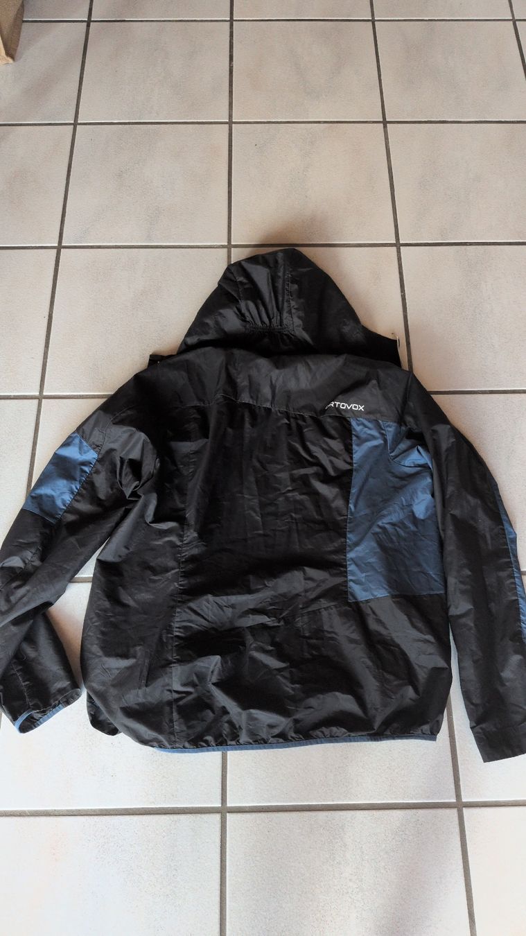 Ortovox Jacken: Herren Ortovox Windbreaker  – Gebraucht aus Grossaffoltern von M.R.89 4