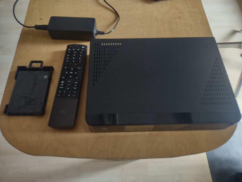 VU+ SATReceiver Uno 4K SE S2 Kaufen auf Ricardo