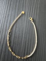 Goldiges Edelstahl Armband mit Zirkonia