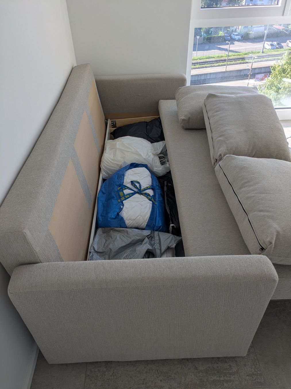Ikea Divani: Ausklappbares Schlafsofa – Usato da Heerbrugg venduto da zec_r5gc 2