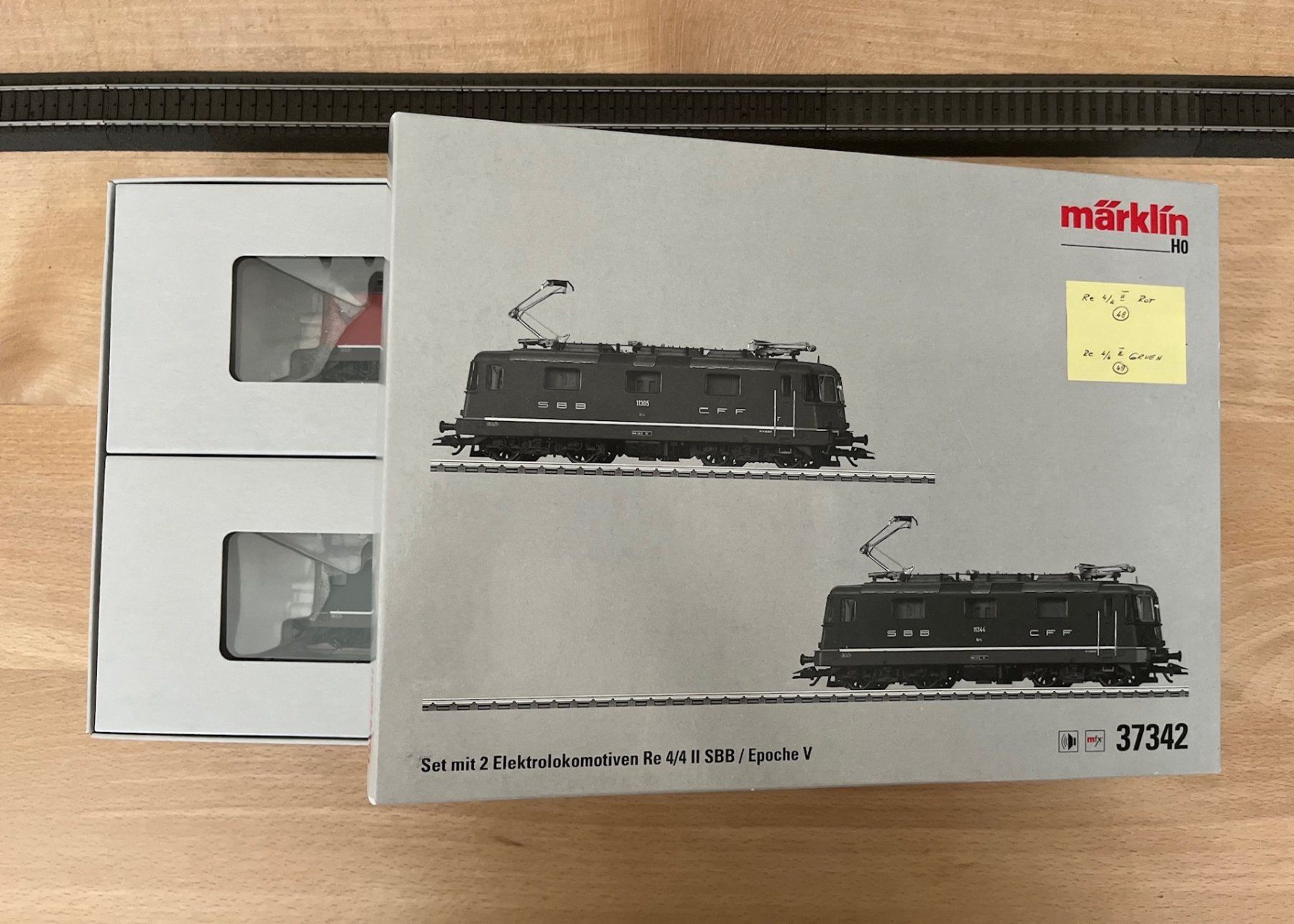 Märklin Modellini di ferrovie: SBB Set 2x Re 4/4 Märklin - AC digital – Usato da Winterthur venduto da dond1