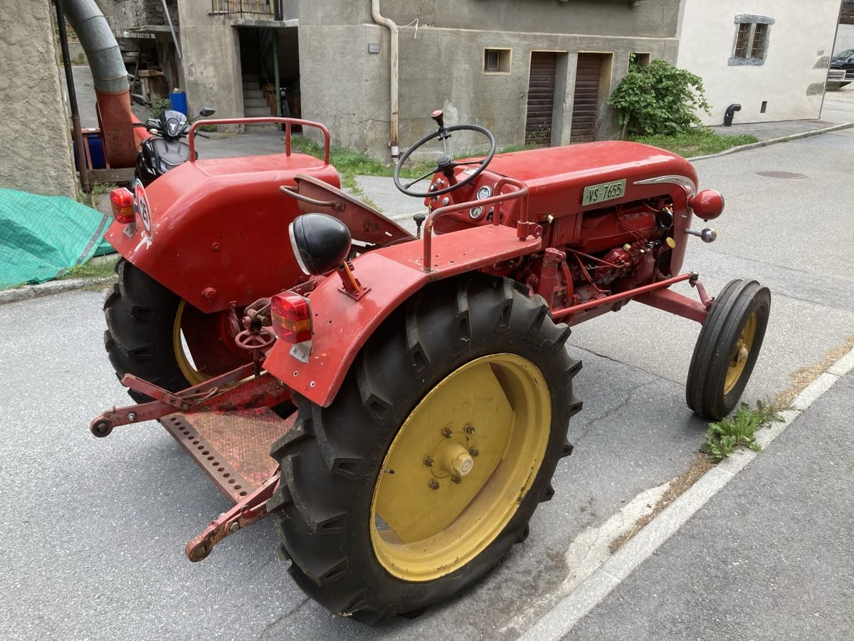 Bucher Trattori: Bucher D4000 – Usato da Glis venduto da mic_chn5 3