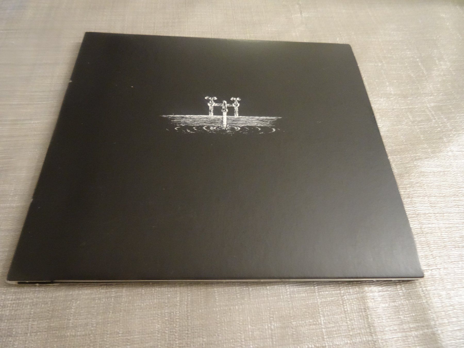CD: Ellas - You Can't drown a fish CD – Usato da Olten venduto da Disc-Ausverkauf