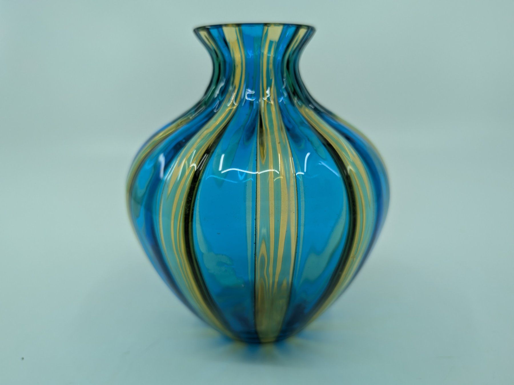 Murano Vasi & Recipienti: Murano Vase signiert – Usato da Emmen venduto da magelan