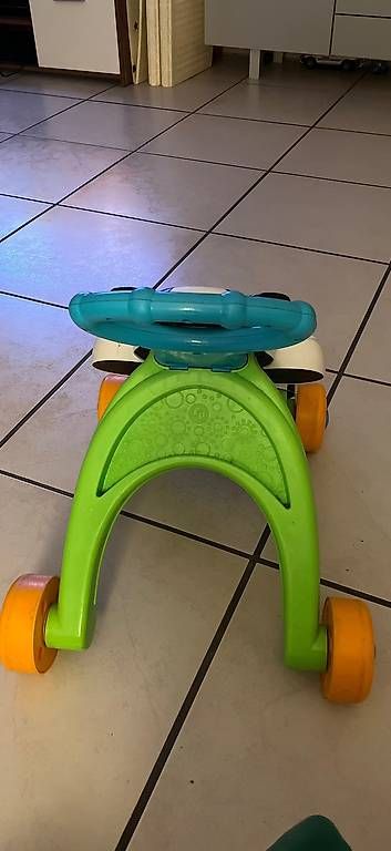 Fisher-Price Spielzeuge: Fisher Price Lauflernwagen Zebra – Gebraucht aus Gunzwil von Mercurina82 1