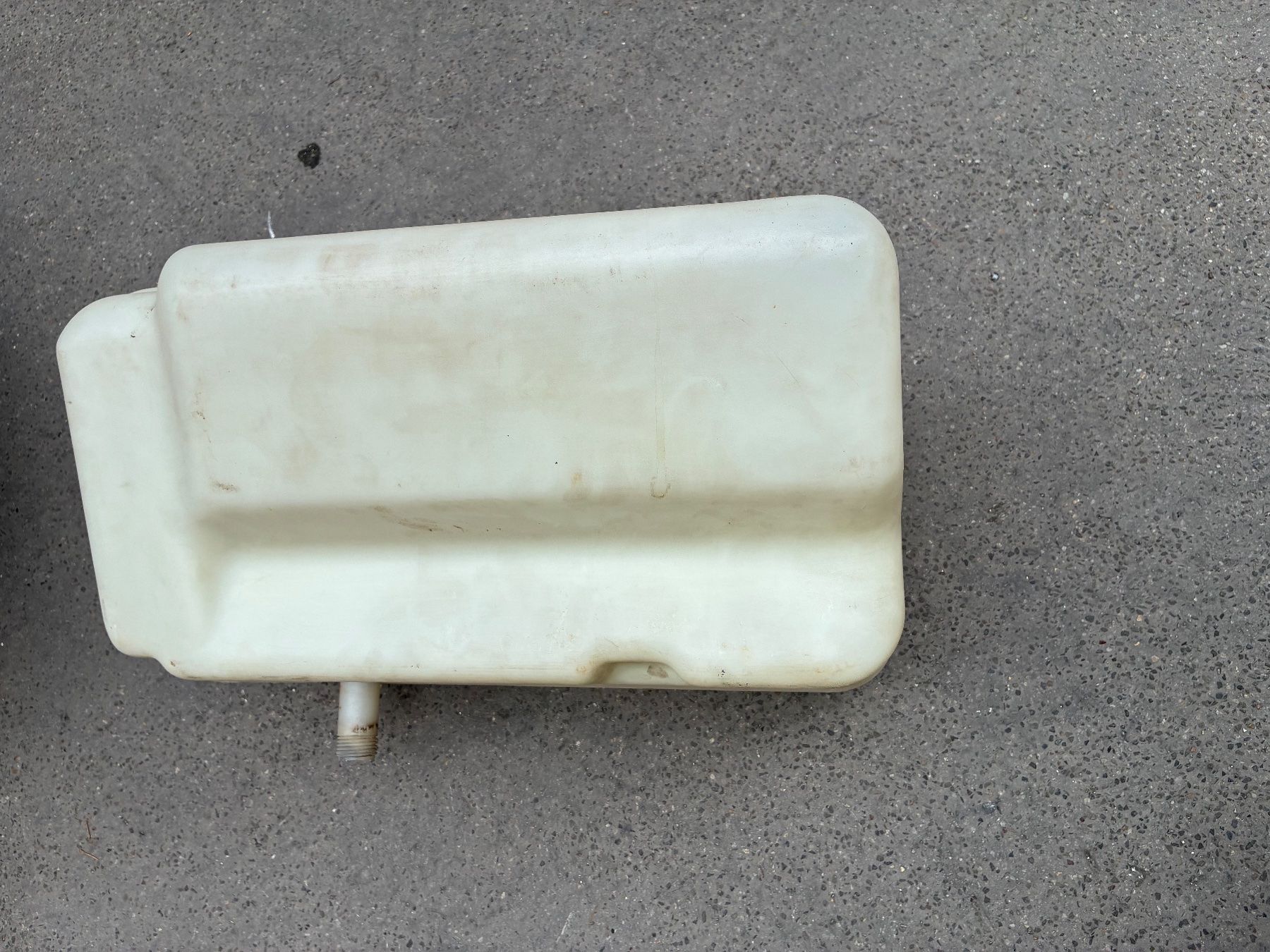 Abbeveratoi e trogoli: VW T3 Frischwassertank Neu – Nuovo e nell'imballaggio originale da Basel venduto da rfb01 5