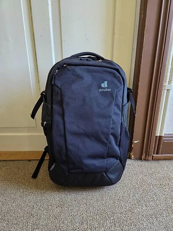 Toller Deuter Backpack/Bürorucksack/Reiserucksack Gigant 32L