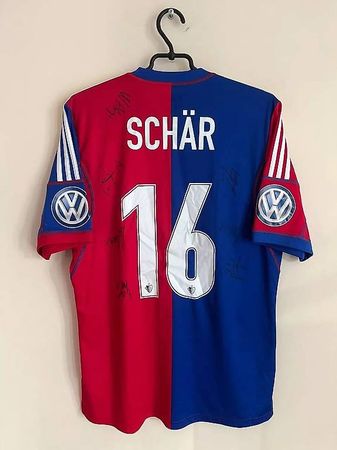 Signiertes FC Basel Fabian Schär #16 Trikot Saison 13/14 L