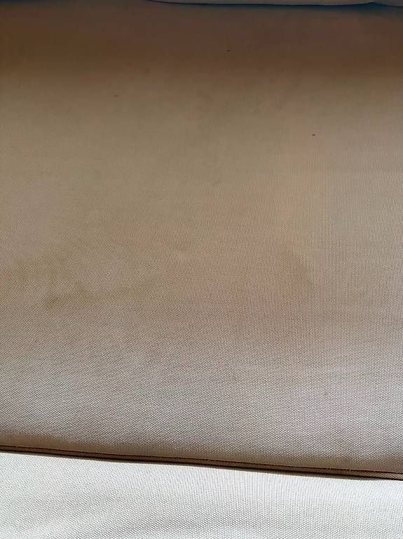 Sofas: Bettsofa gebraucht mit grossem Staufach, beige – D'occasion à Triengen par charlie910 4
