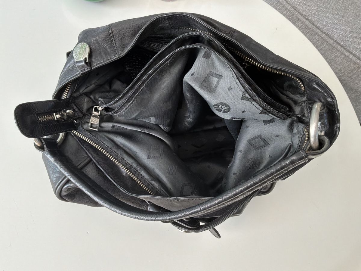 Taschen für Damen: Adax  – Gebraucht aus Zürich von Lio777 1
