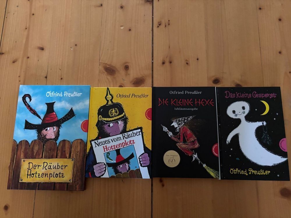 Libri: 4 x Otfried Preussler: Gespenst, Hotzenplotz, Hexe NEU! – Nuovo e nell'imballaggio originale da Amden venduto da Zeitraum