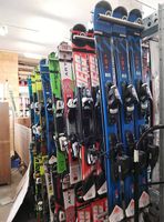 Skis enfants, chaussure de ski, casque, lunettes...