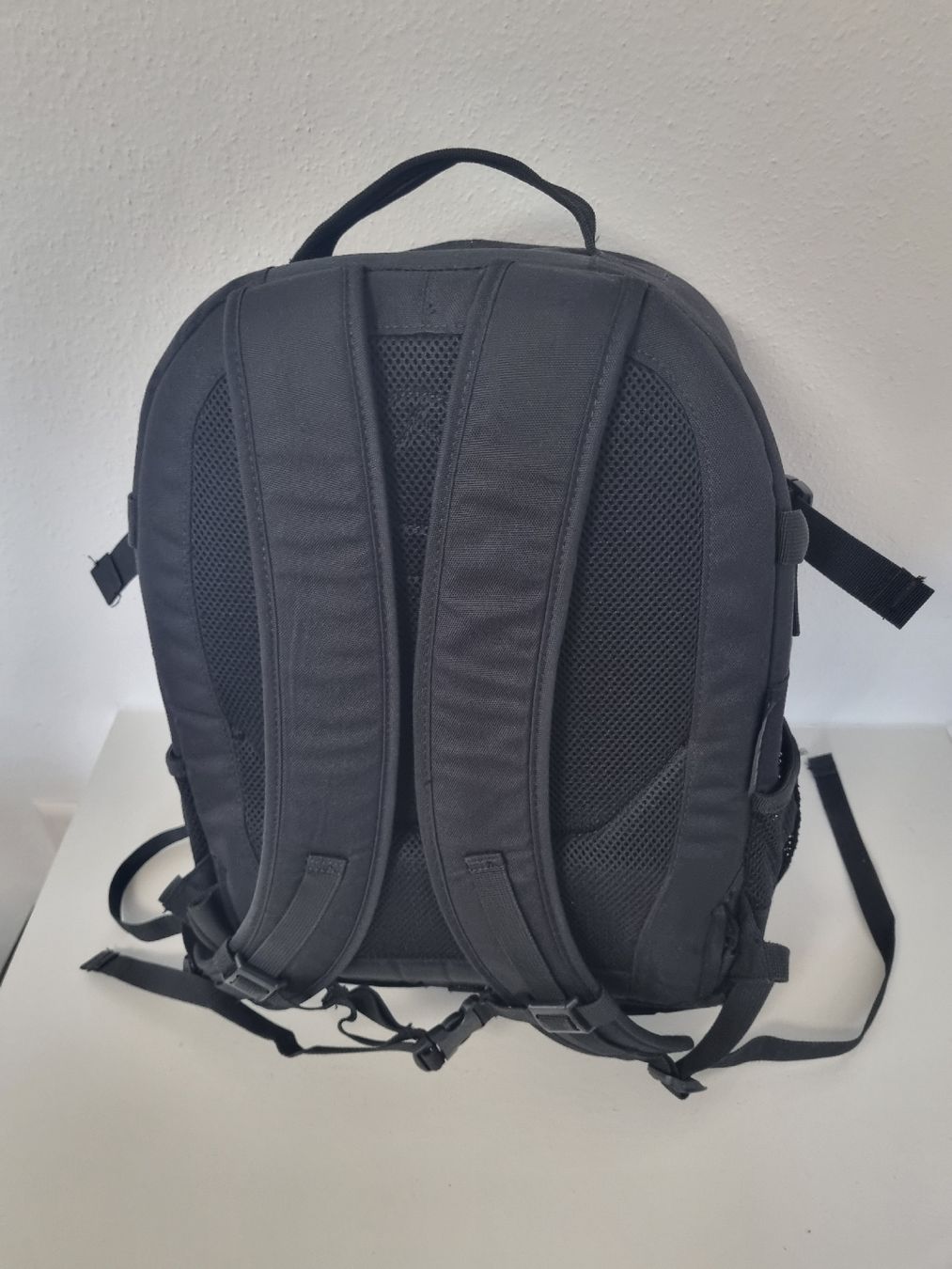 Lowepro Zaini: Fotorucksack Lowepro Pro Runner 300 AW – Nuovo (secondo la descrizione) da Rhäzüns venduto da D-VA 1